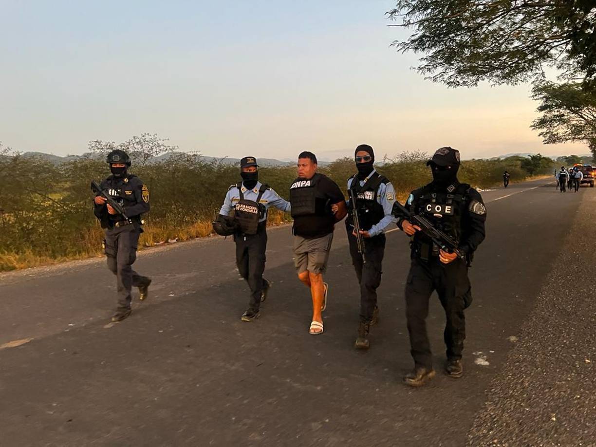 El viernes 12 de enero el poder judicial anunció que habían llegado cuatro órdenes de extradición y por la noche fueron detenidos Mayer Banegas Medina, Jorge Alberto Viera Chirinos y Elmer Bonilla Matute.