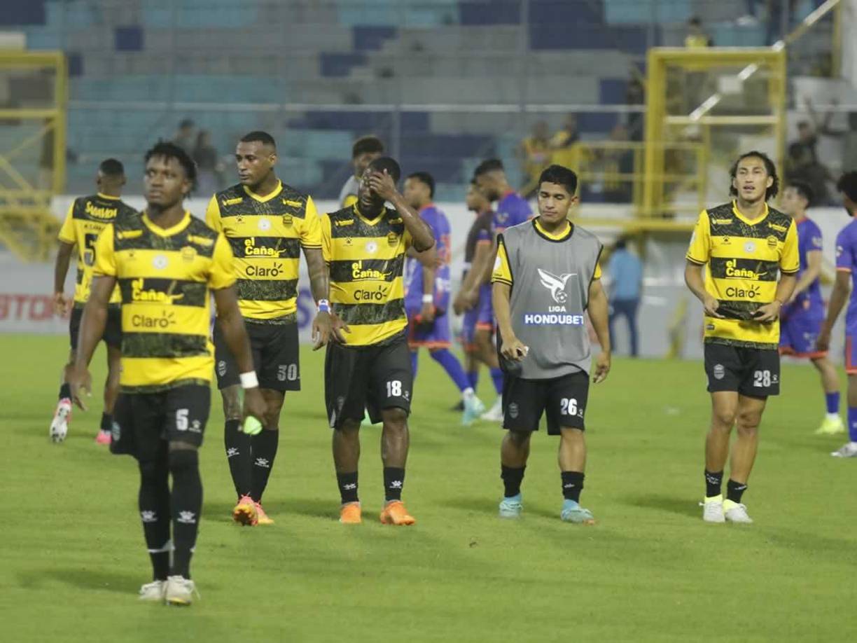 Ya son siete partidos al hilo que el Real España suma sin poder ganar en la Liga Nacional y ahora, después de ser líder muchas jornadas, jugará el repechaje.