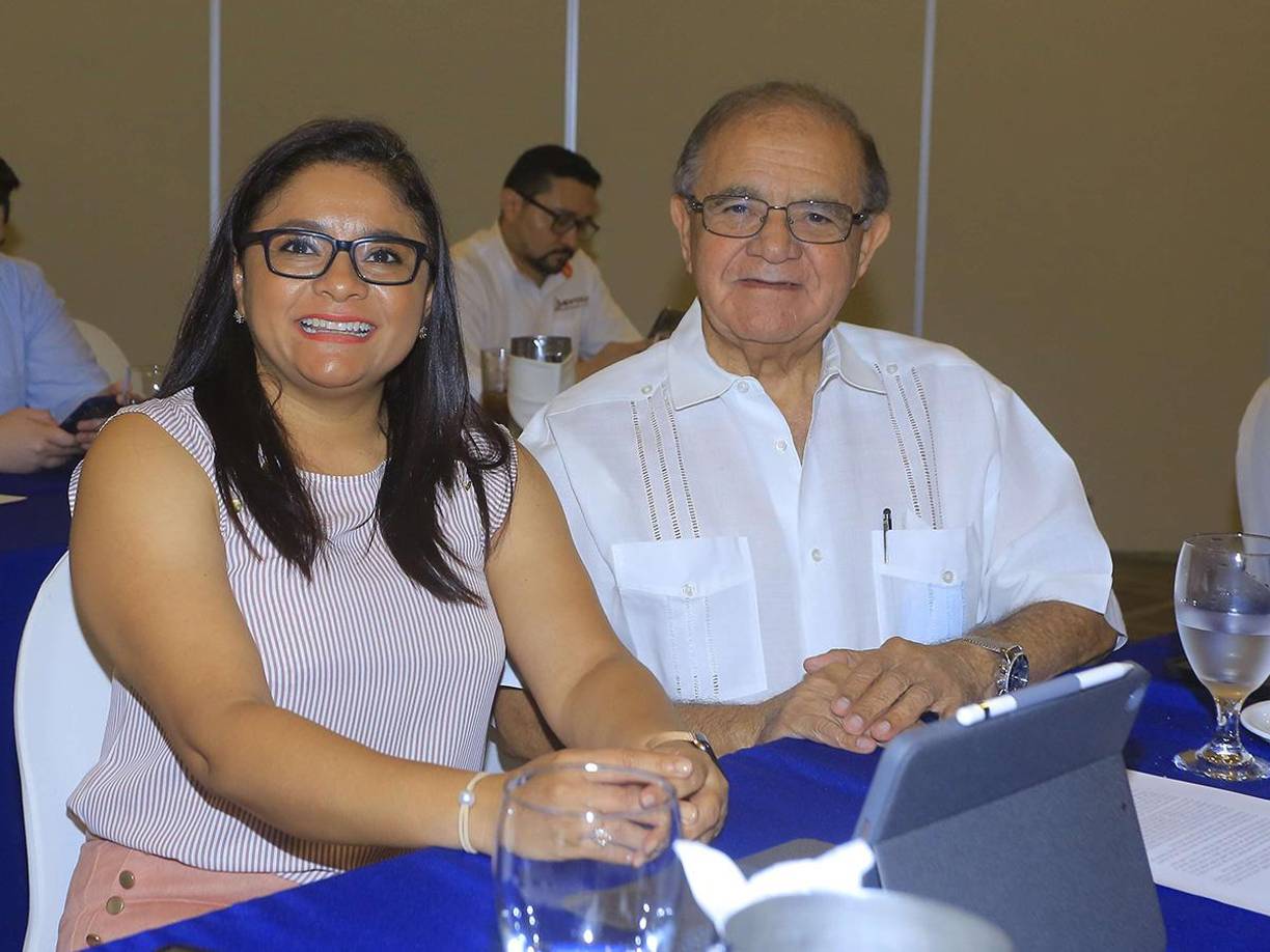 Suyapa Anariba y Alberto Díaz Lobo