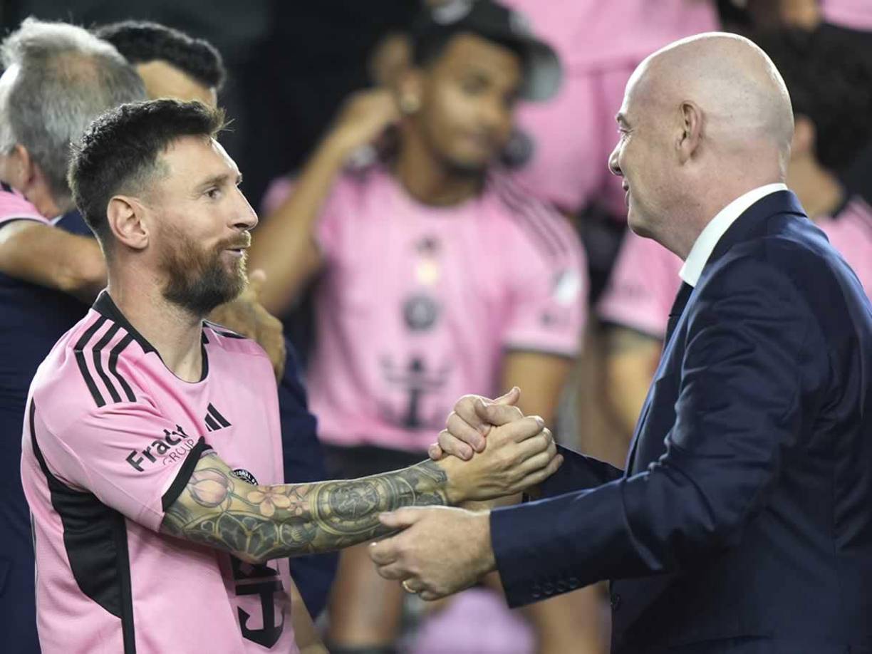 El presidente de la FIFA también detalló que el Inter Miami de Messi jugará el partido inaugural de este nuevo torneo en el Hard Rock Stadium de la ciudad de Florida.