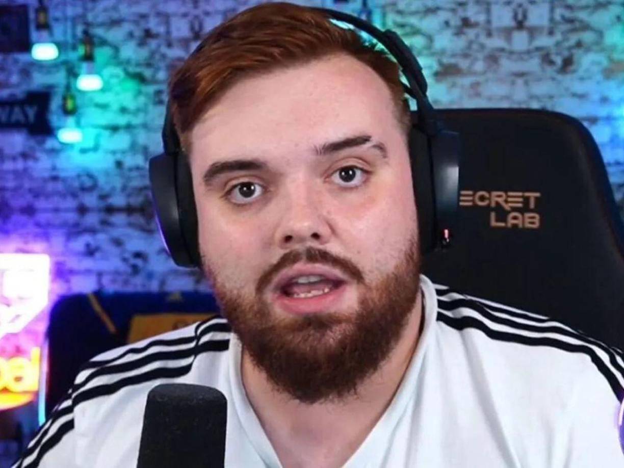 Segundos después, Ibai le preguntó a Piqué cómo se mantenía actualizado con las tendencias y si es que leía revistas de moda.