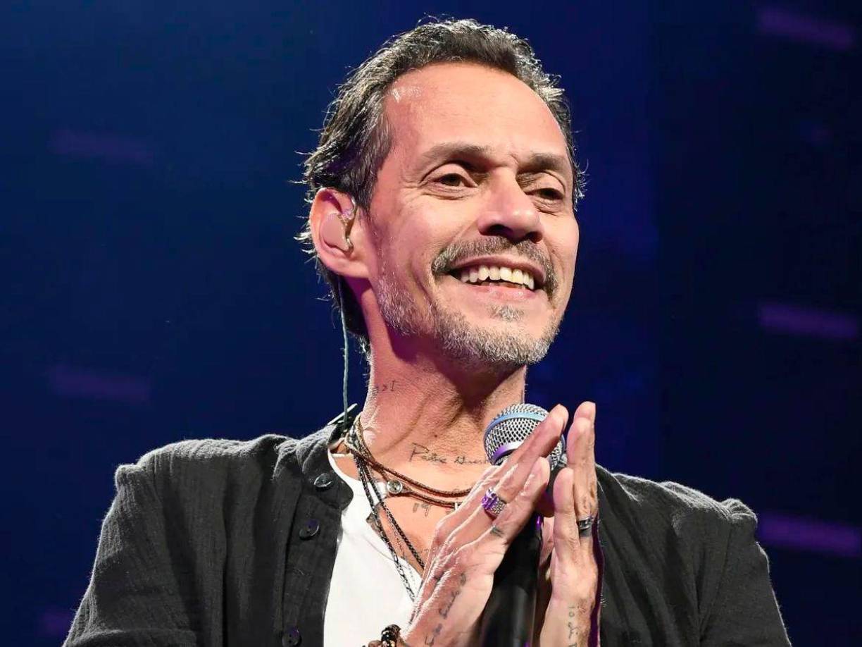 El gordo y la flaca reporta que Marc no quería firmar un prenup con Nadia, pues se sentía confiado que este enlace sería para toda la vida, pero sus asesores y su hermano lo convencieron, y lo firmaron días antes de la boda.