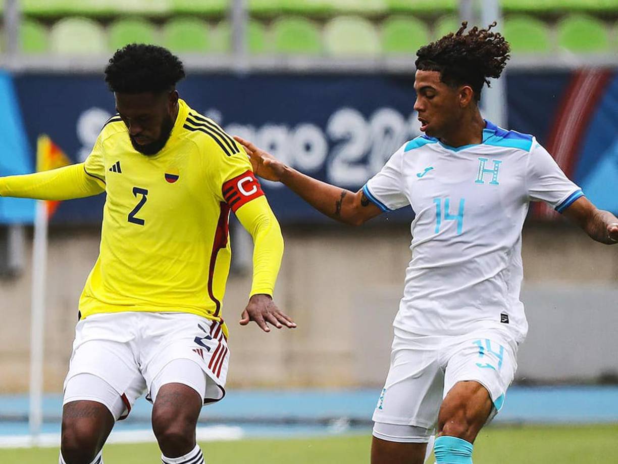 Apenas a los 13 minutos, el volante David Ruiz de la H recibió una tarjeta amarilla tras una fuerte pisotón a futbolista colombiano. Dicha acción condicionó su nivel. El volante del Inter Miami no tuvo el mejor de los juegos.