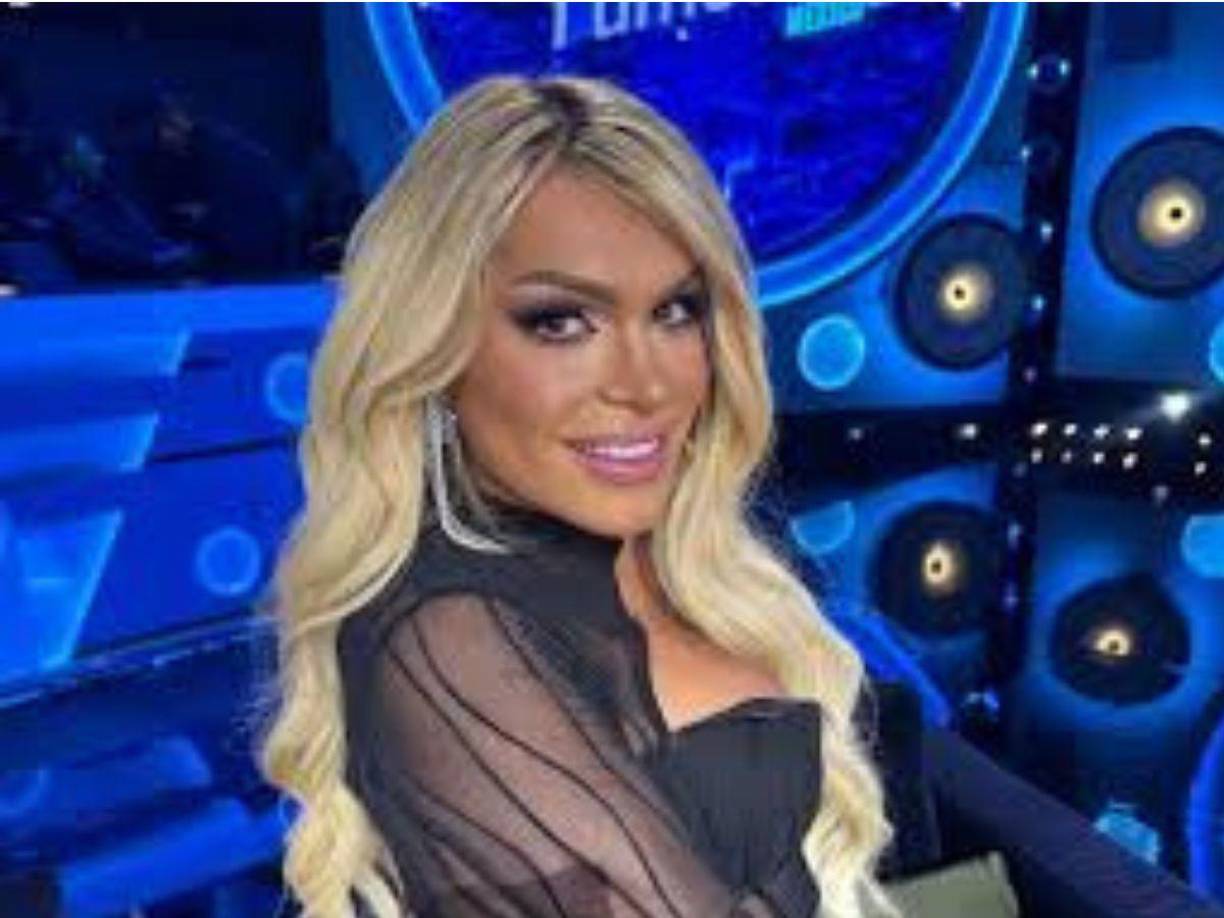 Wendy Guevara y Alfredo Adame han protagonizado una serie de declaraciones y críticas sobre sus cuerpos, talento y otras capacidades desde inicios de este año, cuando el actor de “Dos Hogares” la atacó diciendo que ella era hombre, y que “no tenía talento”.