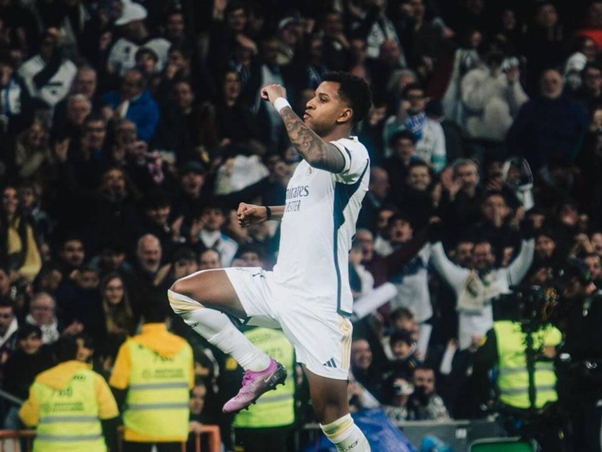 Rodrygo: Para sorpresa de muchos, el brasileño podría salir del Real Madrid si se da el fichaje de Mbappé por parte del club blanco.