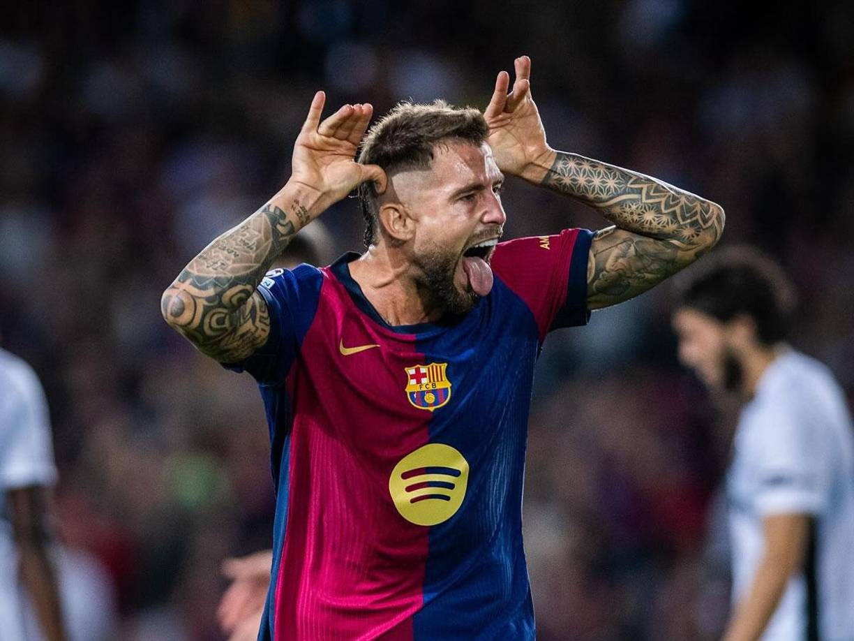 Iñigo Martínez - Una de las grandes sorpresas de la campaña, su enorme seguridad y su acoplamiento con Pau Cubarsí ha sido vital para este Barcelona de Flick. Va fijo ante Real Madrid.