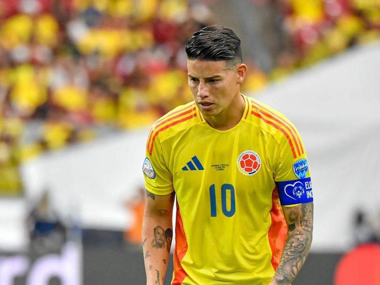 Malas noticias para James Rodríguez. “Nunca lo ficharíamos, es imposible. Los rumores son falsos. Tiene 33 años y nunca jugó más de 12-13 partidos en los últimos años. Le fue bien en la Copa América, pero ni siquiera estamos interesados en ficharlo”, aseguró Fabiani, director deportivo del Lazio italiano.