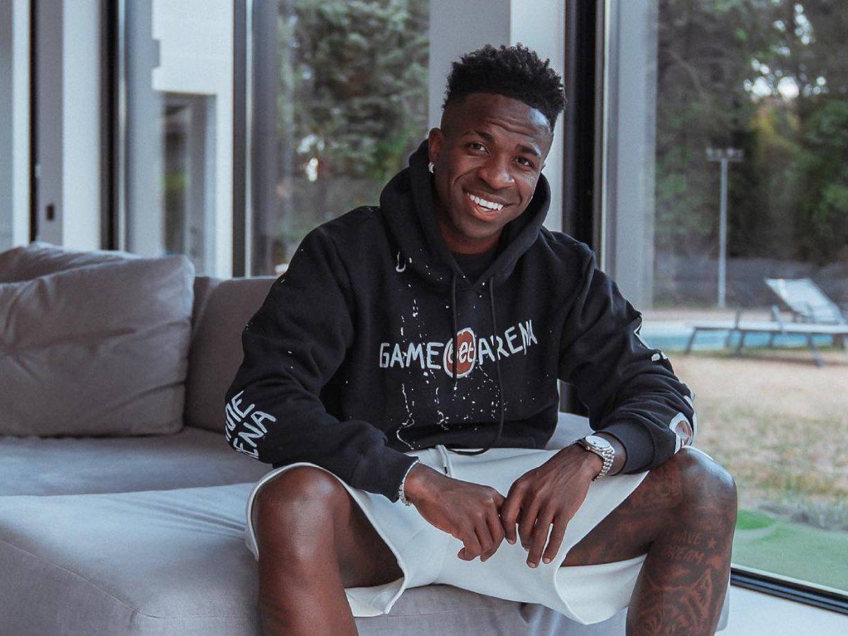 De igual forma, en France Football lamentaron que desde el Real Madrid se hable de engaños cuando nunca se reveló por adelantado al ganador.