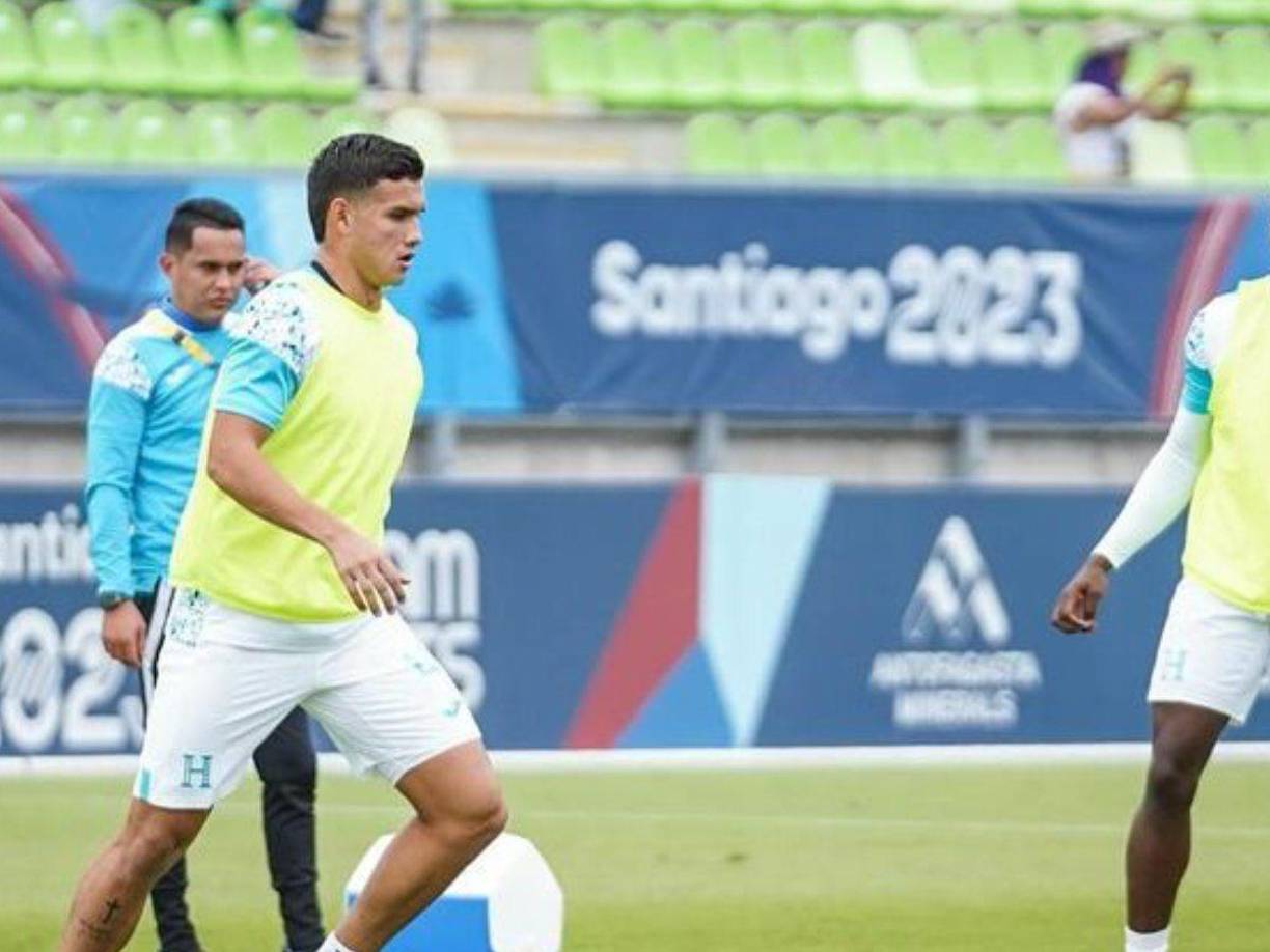 André Orellana fue vinculado a Alejandra Rubio, pero la chica de la TV negó la noticia.