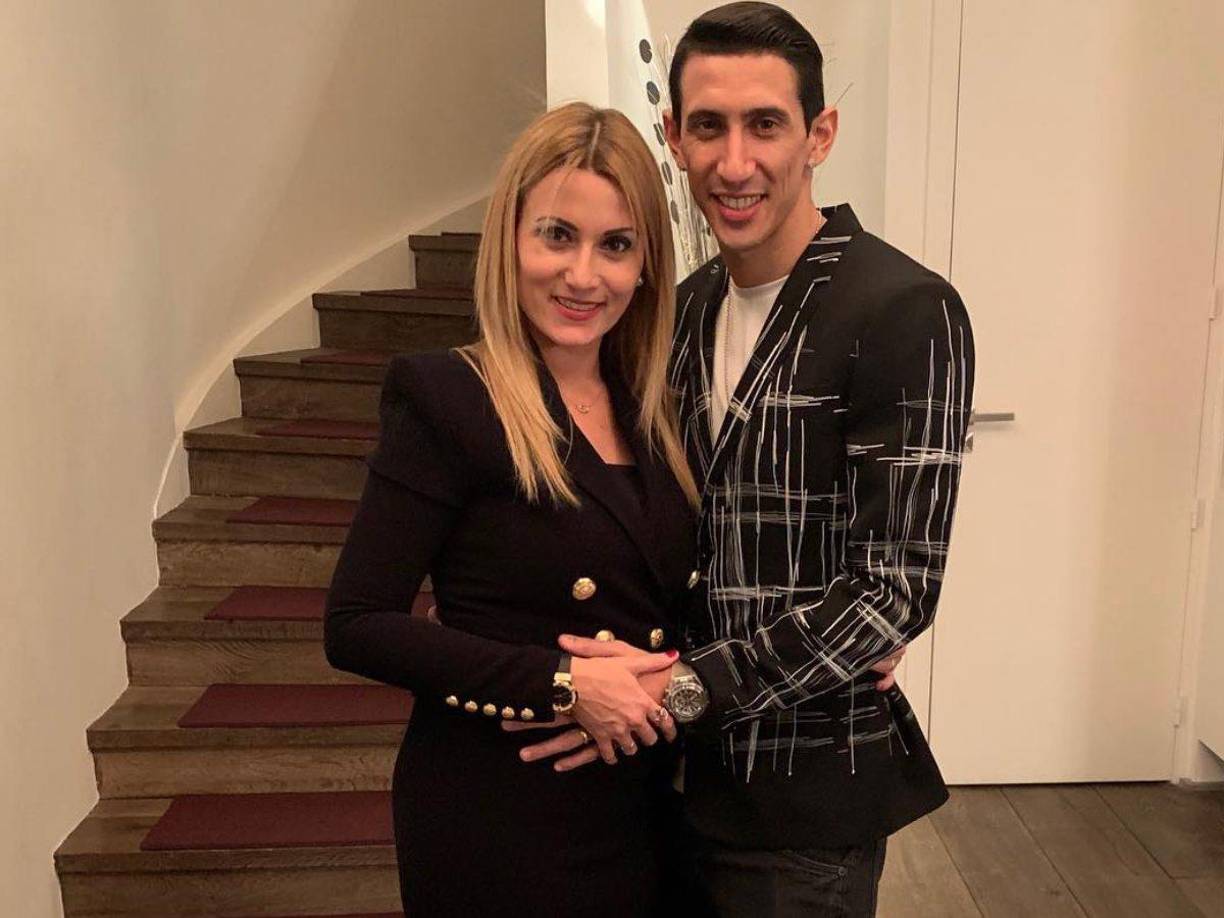 La esposa del Fideo dejó en claro que el futbolista de 36 años prefiere retirarse de la Albiceleste “por la puerta grande”.