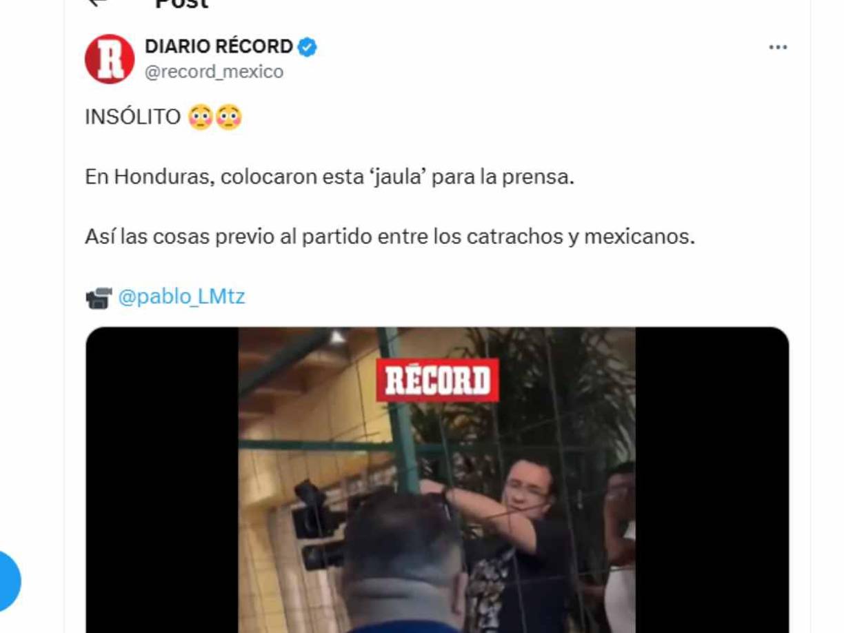 Como “insólito” calificaron en Récord la jaula para la prensa que cubrió la llegada de México al hotel de concentración. 