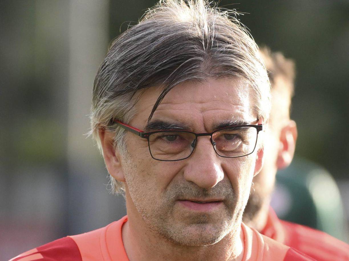 El croata Ivan Juric fue anunciado como nuevo entrenador de la Roma de la Serie A de Italia. Juric, que entrenó al Torino en las últimas 3 temporadas, se hará cargo del equipo hasta final de temporada, junio de 2025. 