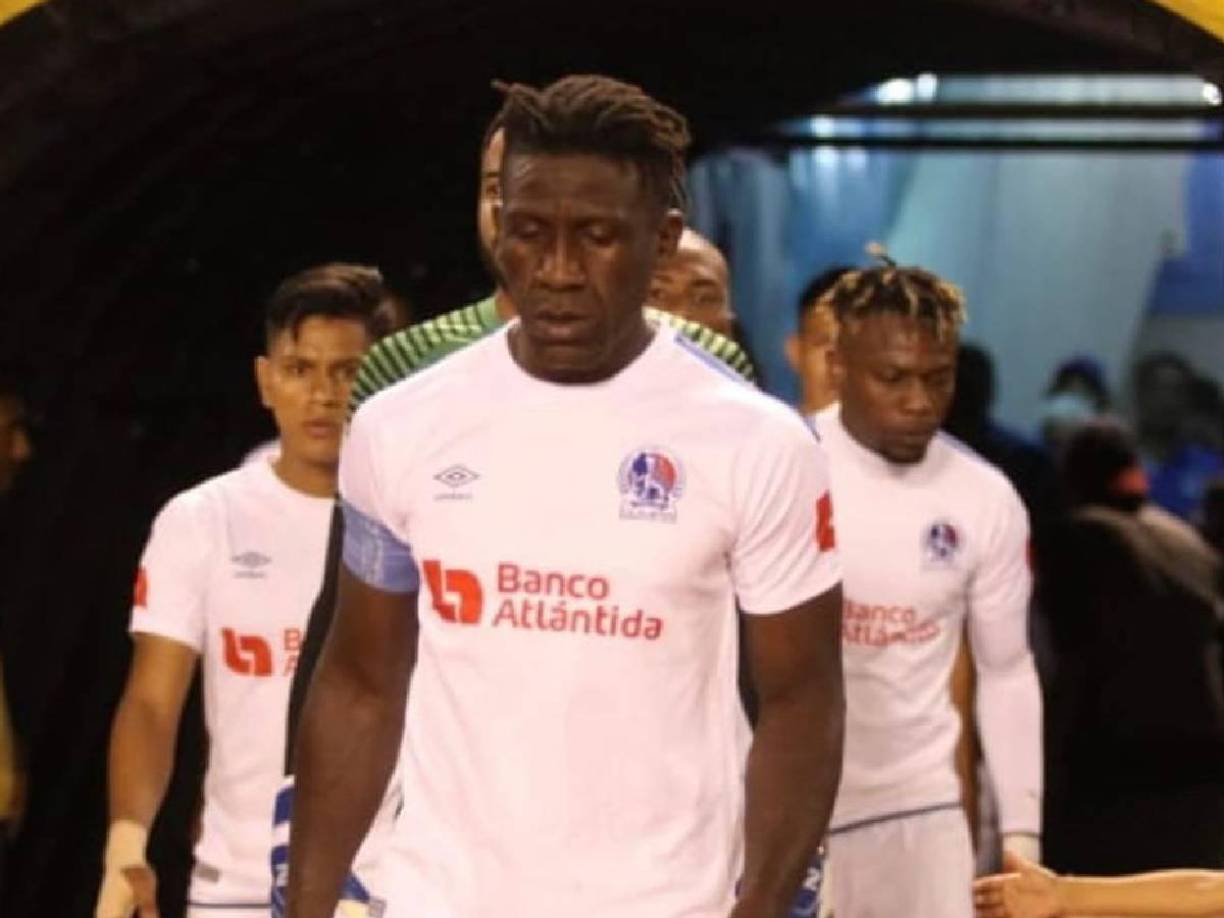 En Honduras jugó para el Olimpia, pero también confesó el equipo donde le hubiera gustado retirarse, pero que no pudo cumplir.