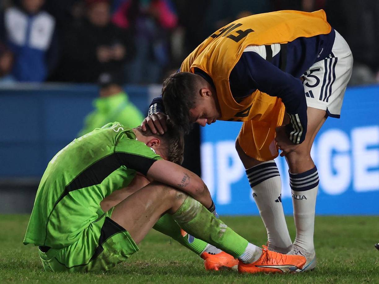 Así reaccionaron los italianos tras perder el título mundialista.