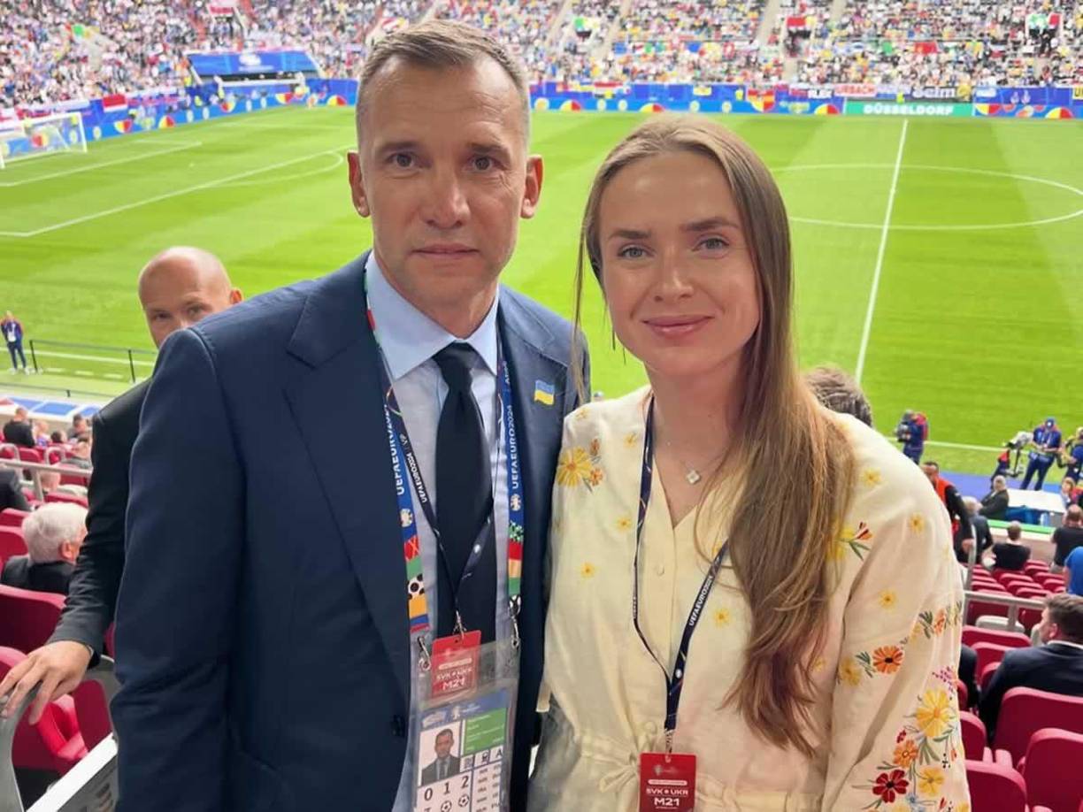 Elina Svitólina también es una apasionad por el fútbol. Estuvo presente en la Eurocopa animando a la selección ucraniana y pudo conocer a la leyenda Andriy Shevchenko.