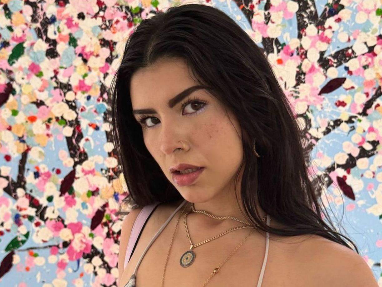 La modelo y creadora de contenido para adultos habría subido parte de su material a su cuenta personal este momento íntimo con su pareja.