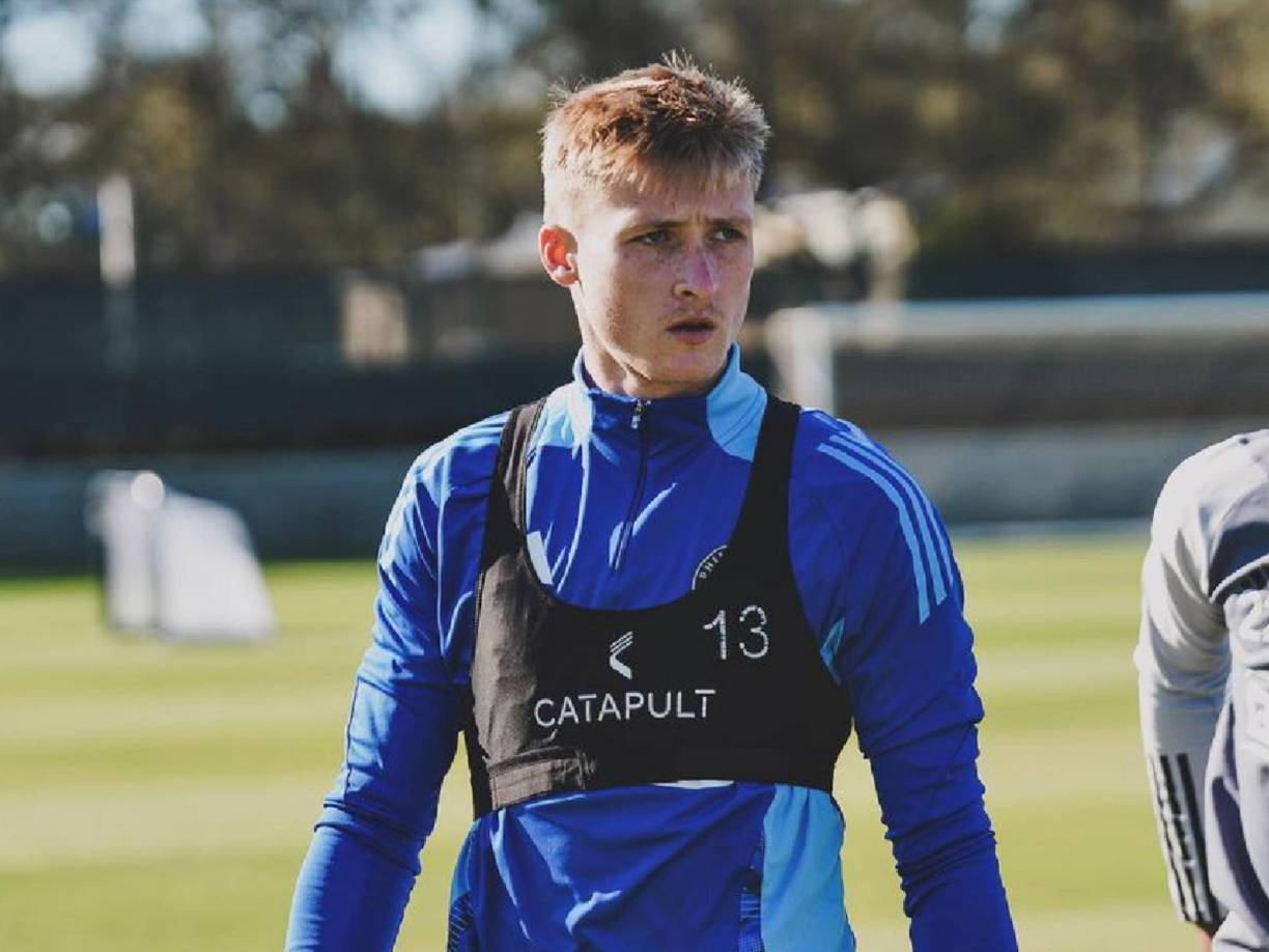 “Encarnaba el verdadero significado de la determinación, la dedicación y la perseverancia, y le echaremos mucho de menos. Hacemos llegar nuestro más sentido pésame a su familia, a su prometido y a sus amigos”