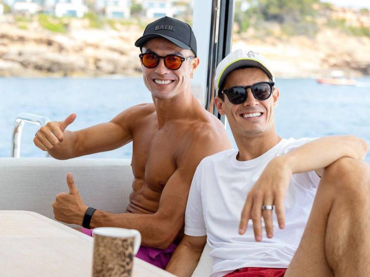 No es para nada un secreto que el periodista y colaborador de ‘El Chiringuito’ es un ferviente defensor del astro portugués. Aguirre se ha ganado la confianza de uno de los mejores fubolistas de la historia.