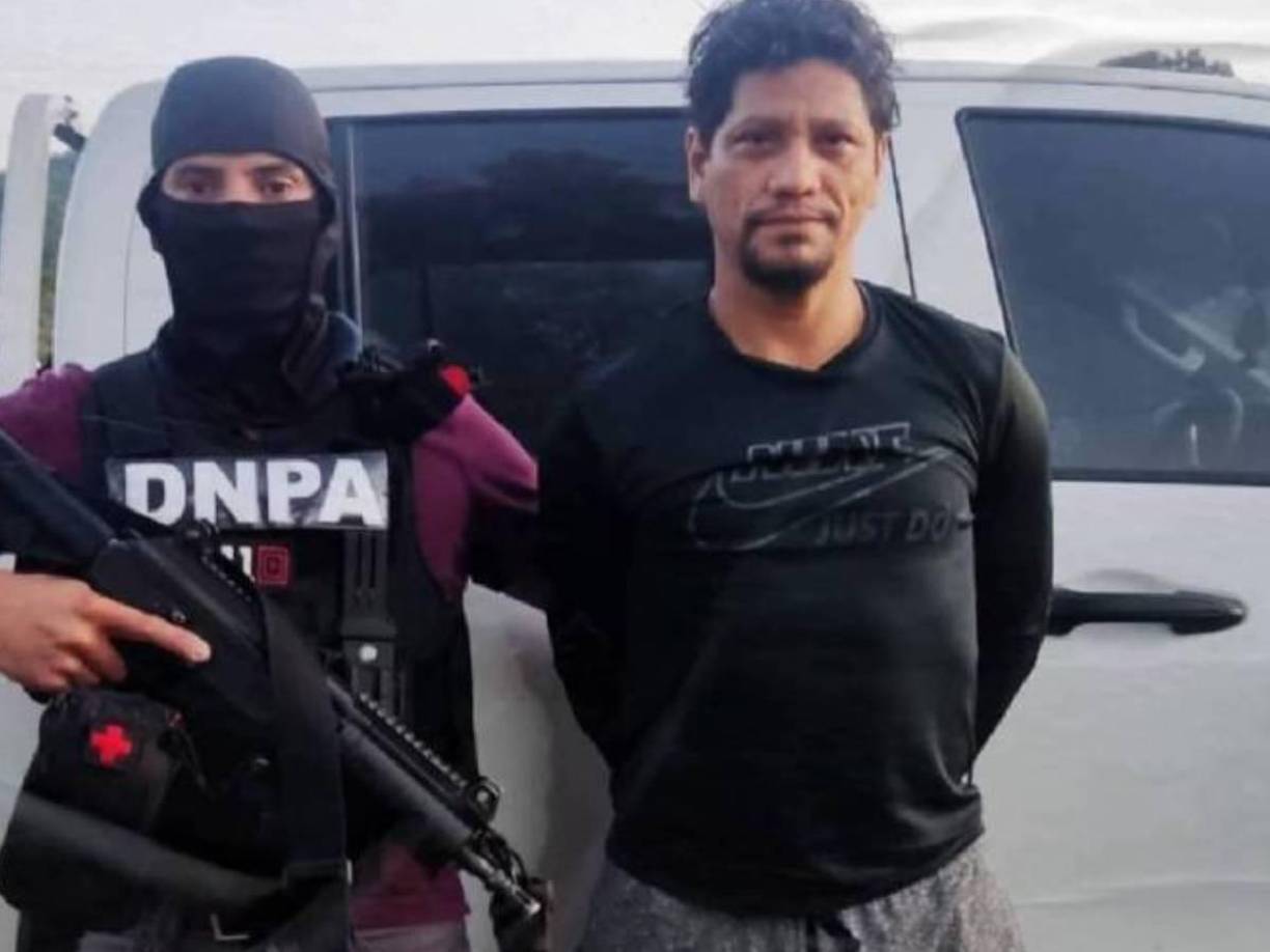 El pasado mes de julio, el exjugador hondureño se declaró culpable de crímenes relacionados al tráfico de drogas, se le condenó a 11 años y tres meses en prisión. 