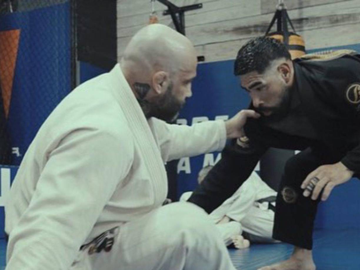 Guilherme tuvo su momento de gloria en 2014 al participar en The Ultimate Fighter Brasil (TUF). 