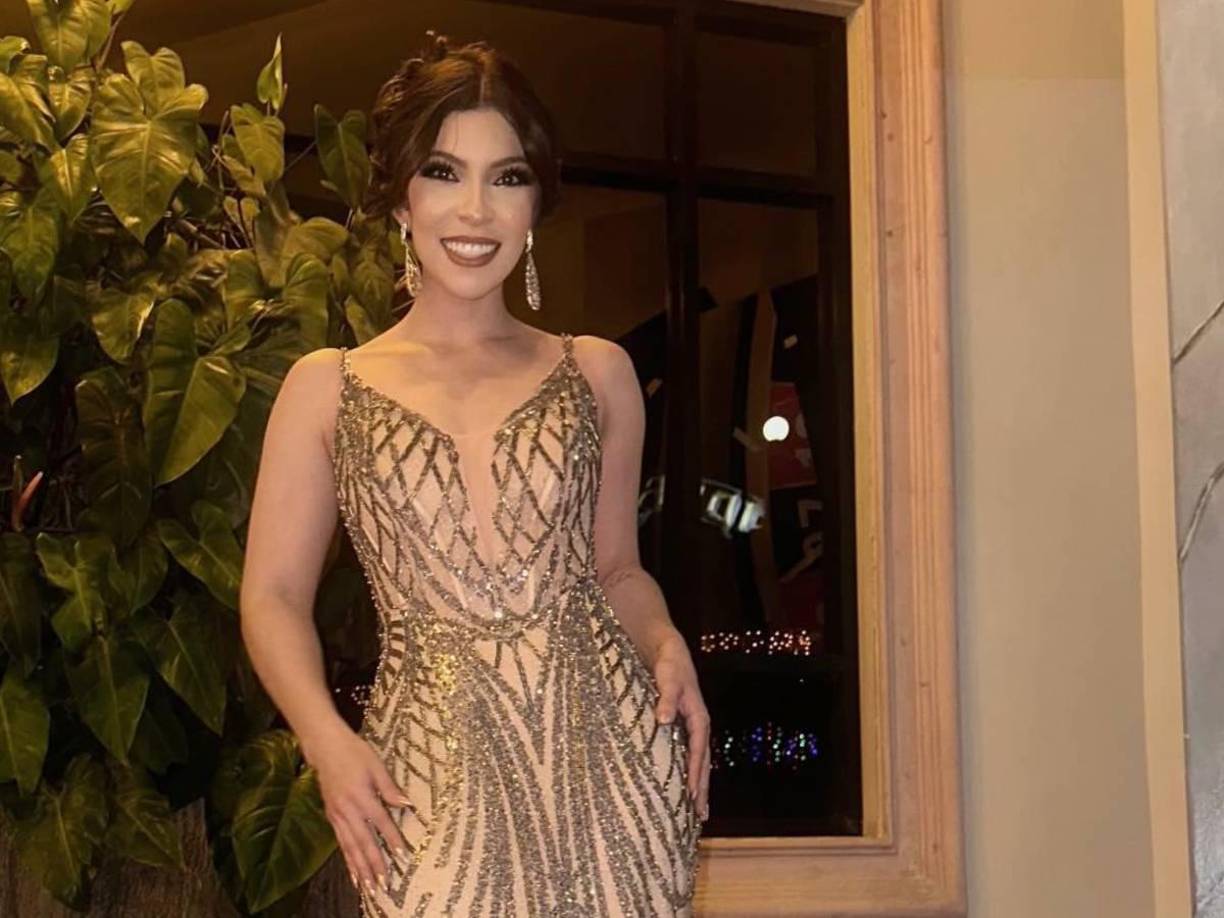 Hace unos días, Laura Meza subió tres fotos en Instagram con el mensaje “pensando en el #29” en relación al número del argentino en Motagua.