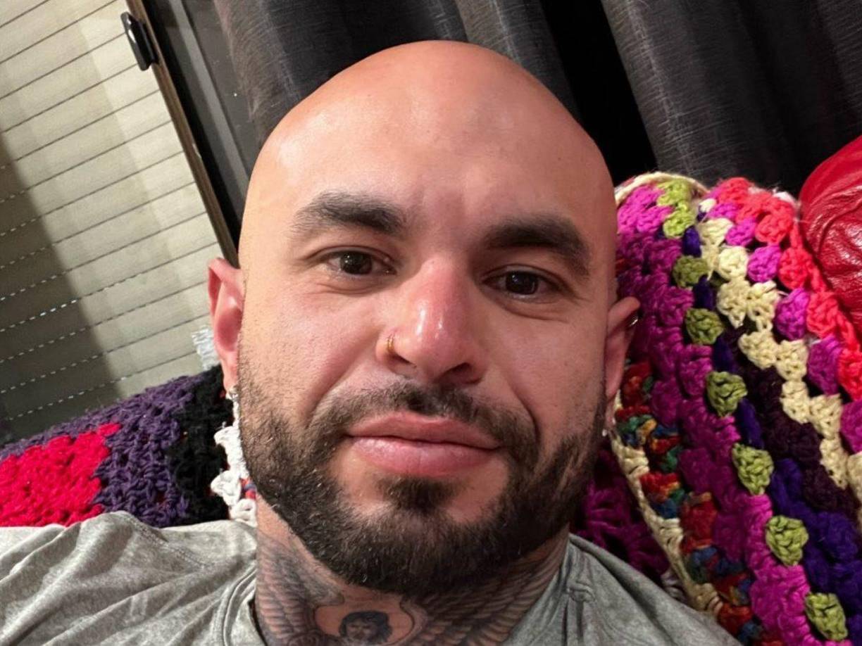 El chico murió después de que se desplomara y quedara inconsciente en las duchas del gimnasio en el que entrenaba