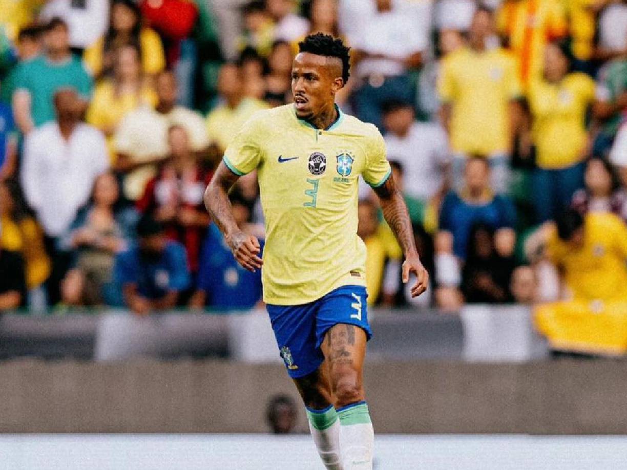 Eder Militao, campeón con el Real Madrid, arrancaría en la banca y tendría minutos en la segunda parte.