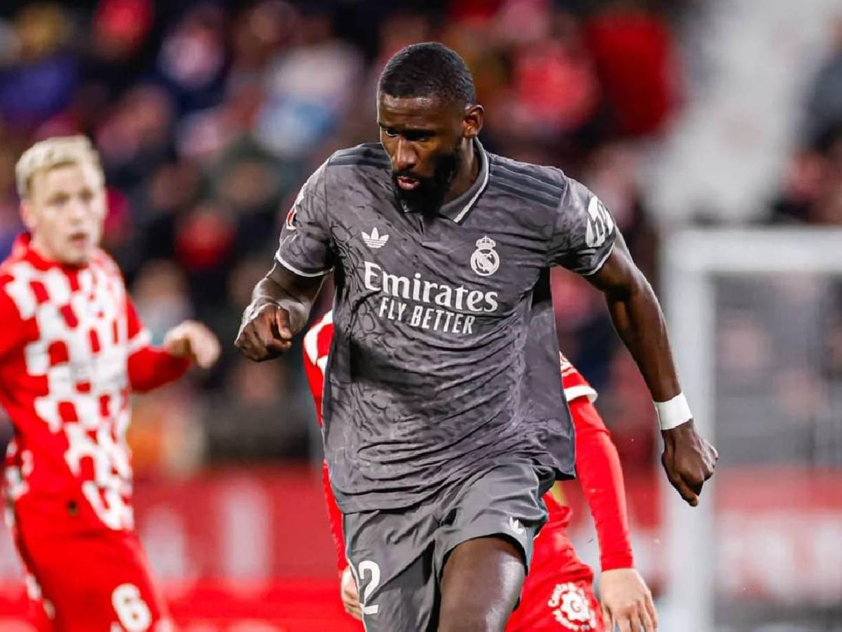 Defensas: Antonio Rüdiger, el alemán del Real Madrid fue elegido en el 11 titular.