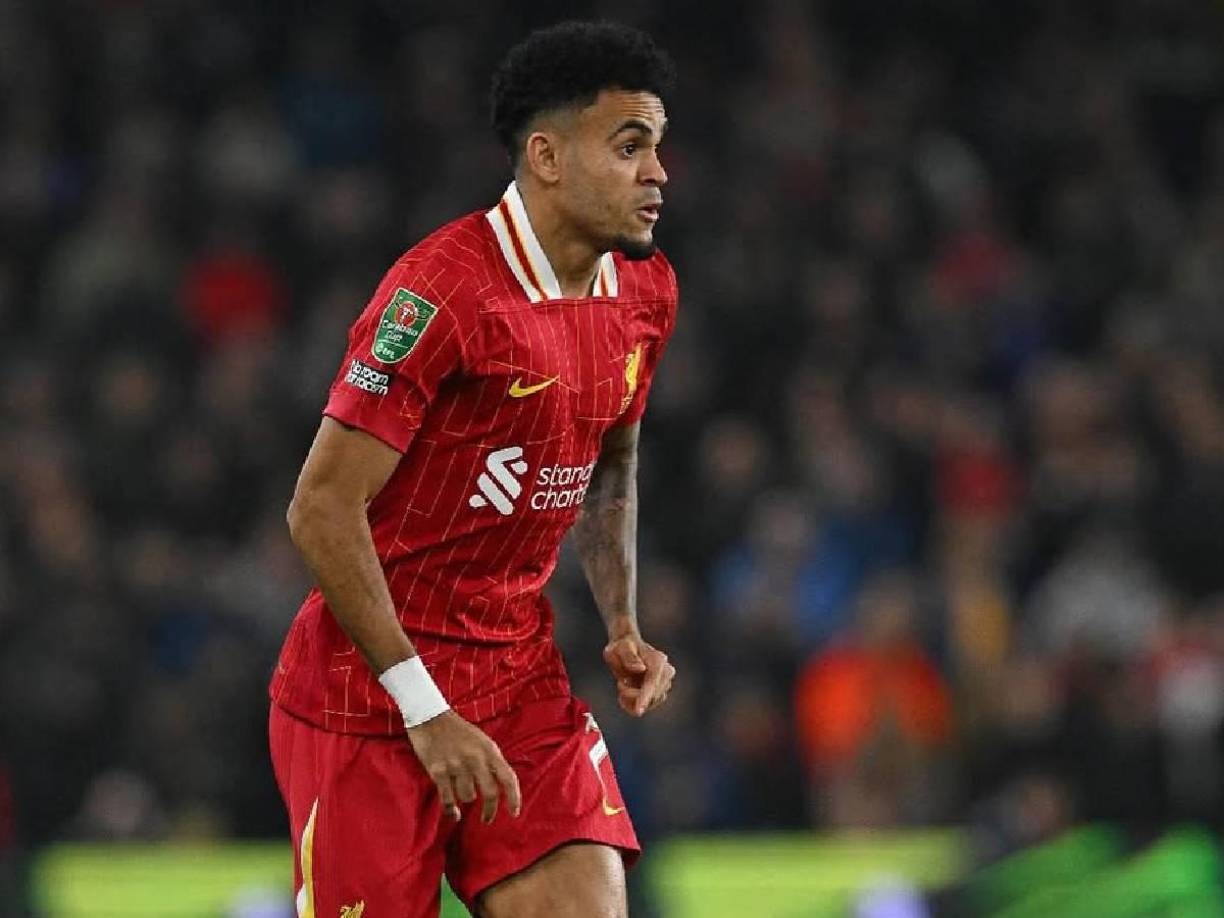 Informa ‘Antena 2’ de Colombia, que el futuro de Luis Díaz en el Liverpool se tambalea, ya que estaba negociando la renovación de su contrato, pero se ha encontrado con algunos contratiempos en cuanto a mejora salarial.