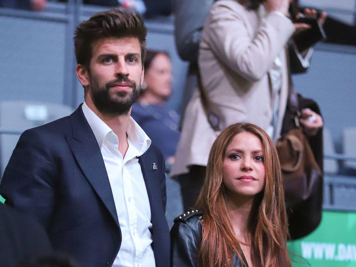 Según el periodista, Gerard le era infiel a Shakira desde hace muchos años atrás, pero los problemas matrimoniales se agudizaron a finales de diciembre de 2021, cuando el jugador le pidió un tiempo a la barranquillera. 