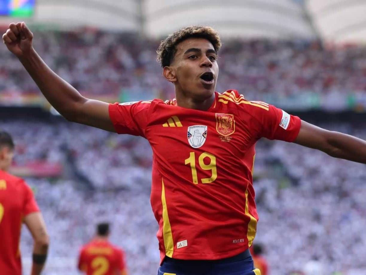 Lamine Yamal lidera el ranking, superando a compañeros de la selección española como Nico Williams, Marc Cucurella, Dani Olmo y Álvaro Morata, quienes completan el top cinco en ese orden.