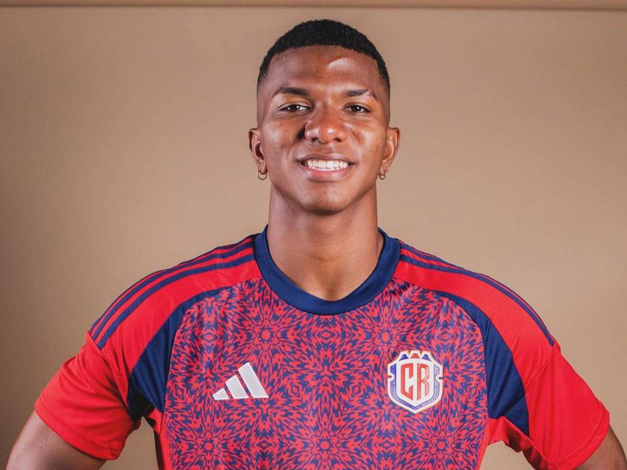 Jeyland Yahir Mitchell: El seleccionado de Costa Rica tendrá su primera experiencia en el exterior y tendrá el lujo de disputar la Champions League. 