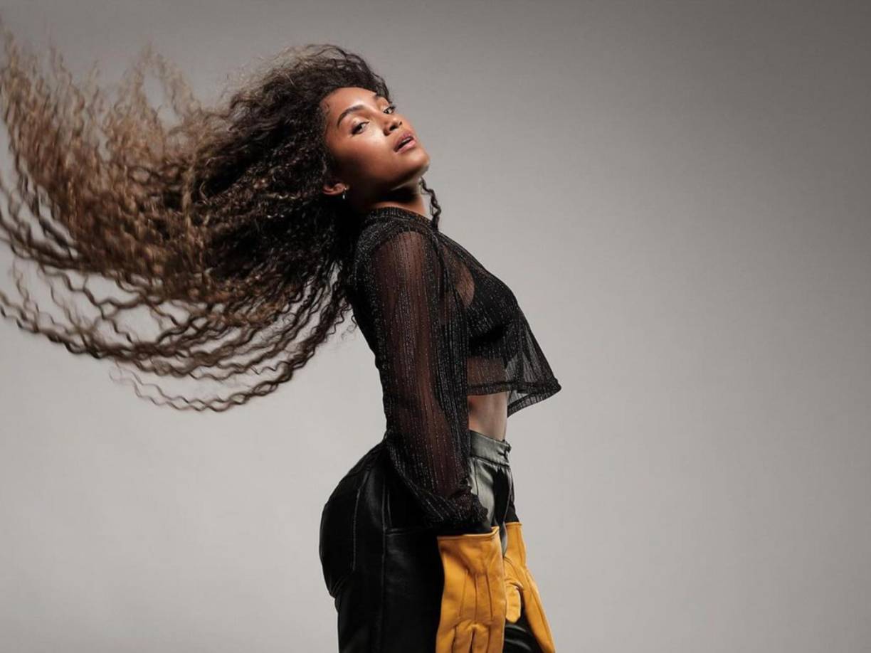 El incidente que desató los rumores ocurrió durante un concierto de salsa en Guayaquil, donde Sulay fue vista compartiendo con Páez en un ambiente cercano. 