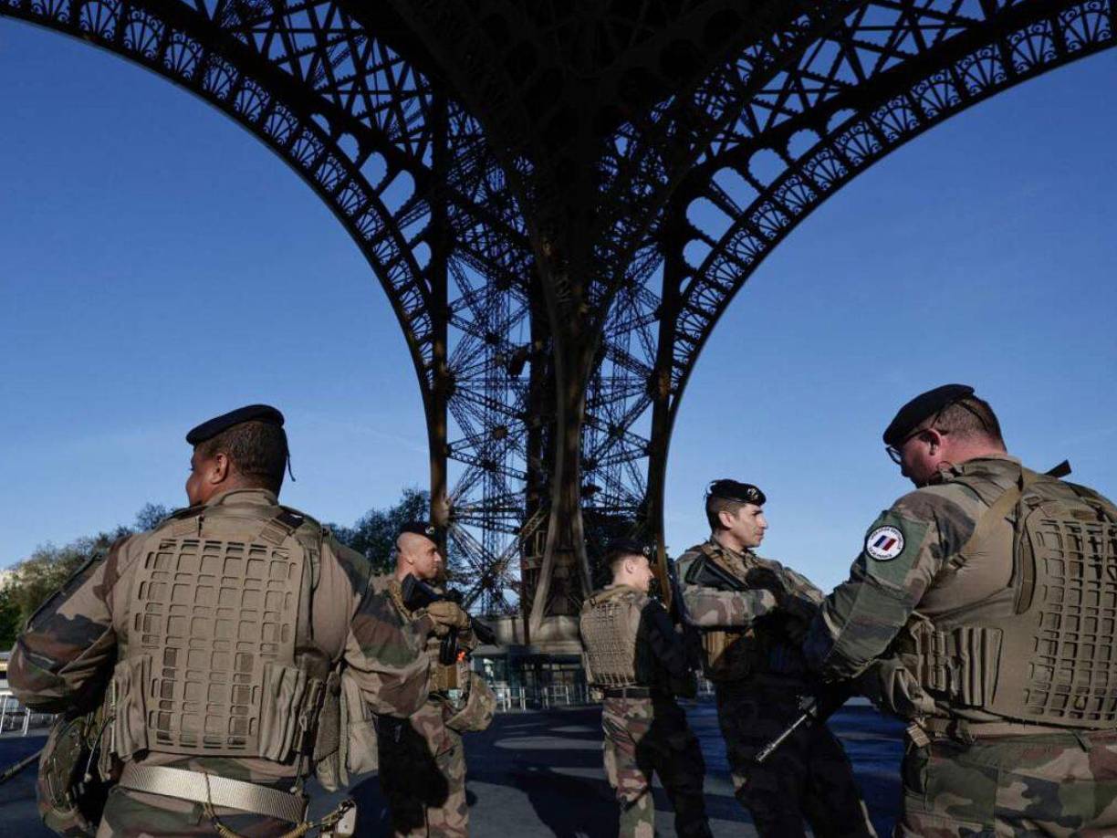 Cabe mencionar que antes del terrible hallazgo, Emmanuel Macron, presidente de Francia, había hablado de los puntos positivos de París en los Juegos Olímpicos. “Vivimos dos semanas en un país con el sentimiento de que el aire era más ligero. No queremos que la vida vuelva a la normalidad”, dijo.