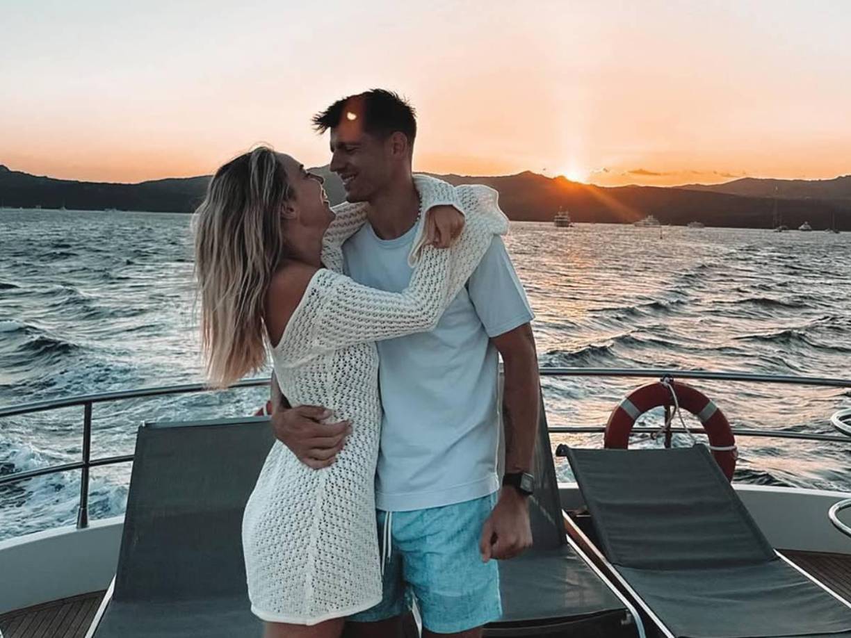 Cuando finalizaron su relación, ambos comunicaron que no había habido terceras personas y los meses siguientes se rumoreaba la posibilidad de que de nuevo estuviesen juntos; sin embargo, ambos lo negaban.