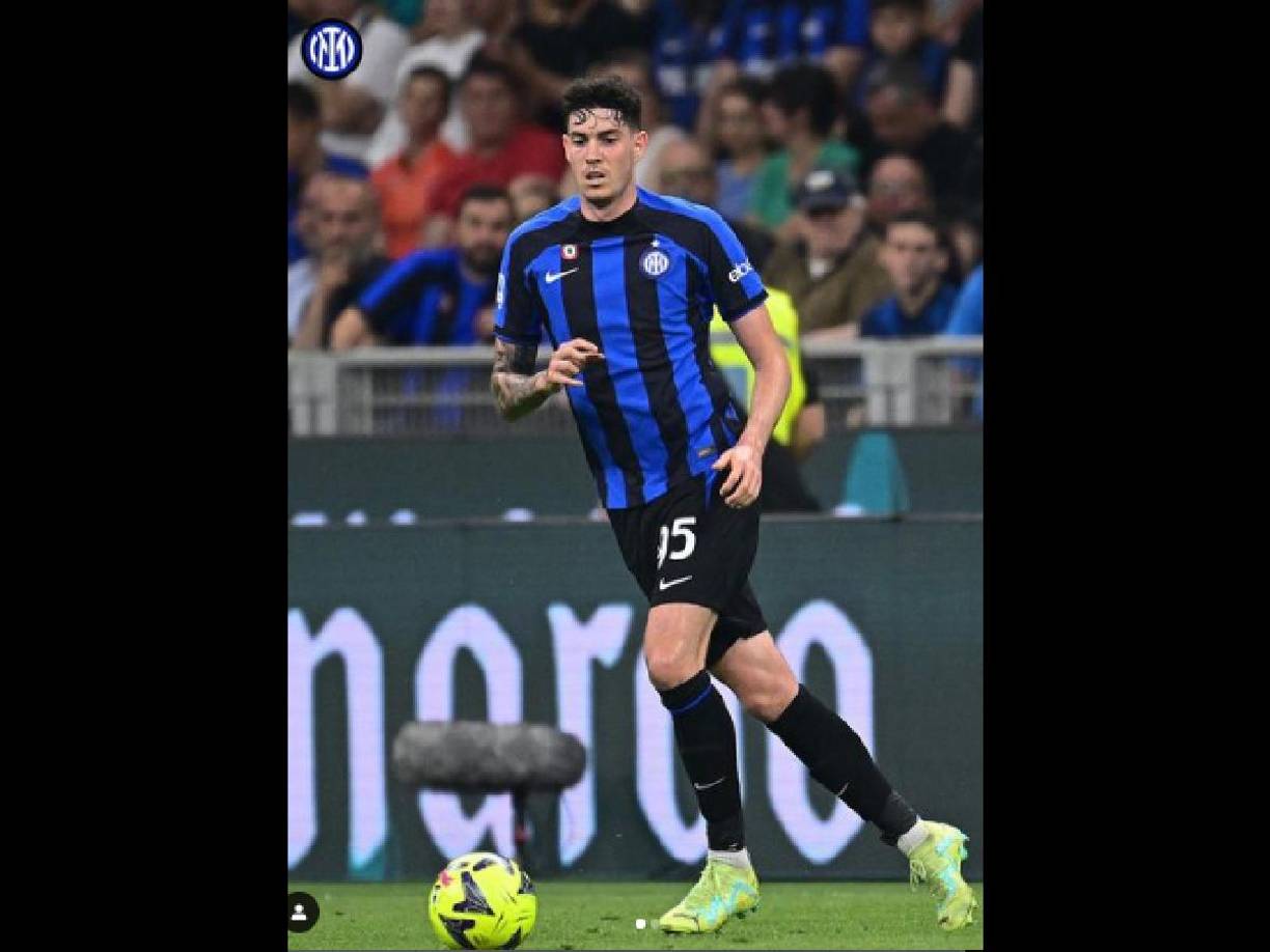 Defensa Central: Bastoni (Inter de Milán)
