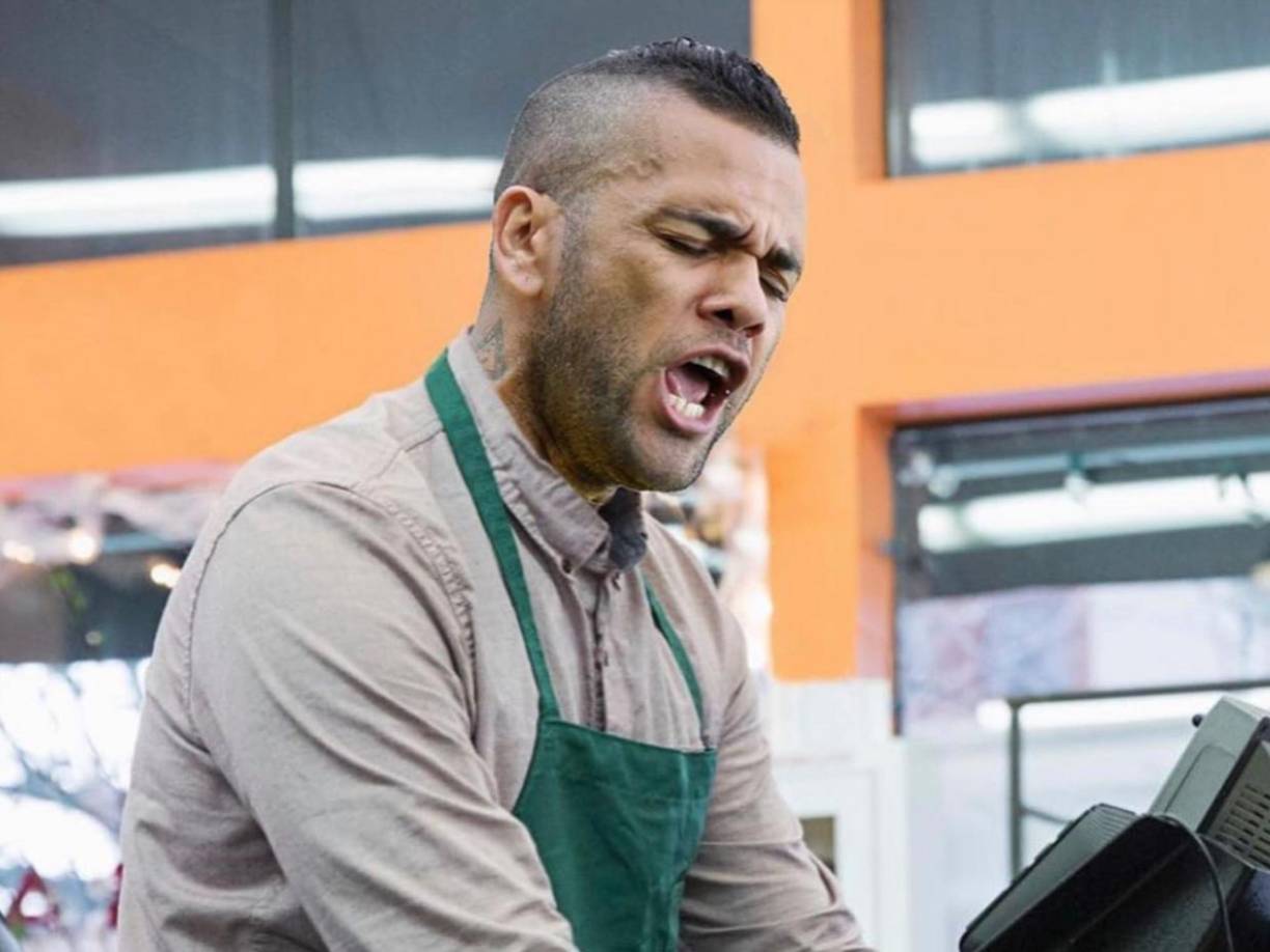  El brasileño ni siquiera reaccionó cuando los periodistas le preguntaron sobre la ruptura o sobre los próximos pasos de Joana.