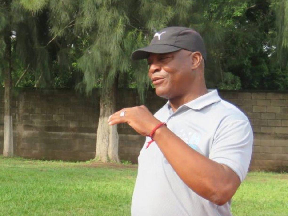 En el 2013, Dolmo Flores recibió un terrible golpe: Su hija a los 21 años de edad fue asesinada en el barrio San Ramón de Puerto Cortés, en el norte de Honduras. 