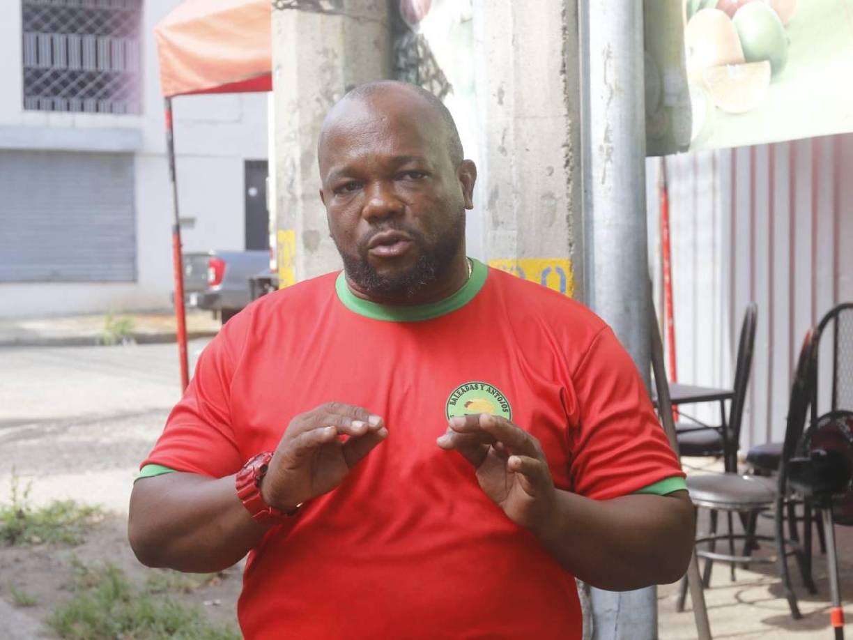 Rubén empezó relatando que el negocio comenzó desde casa y que con el paso del tiempo fueron evolucionando.