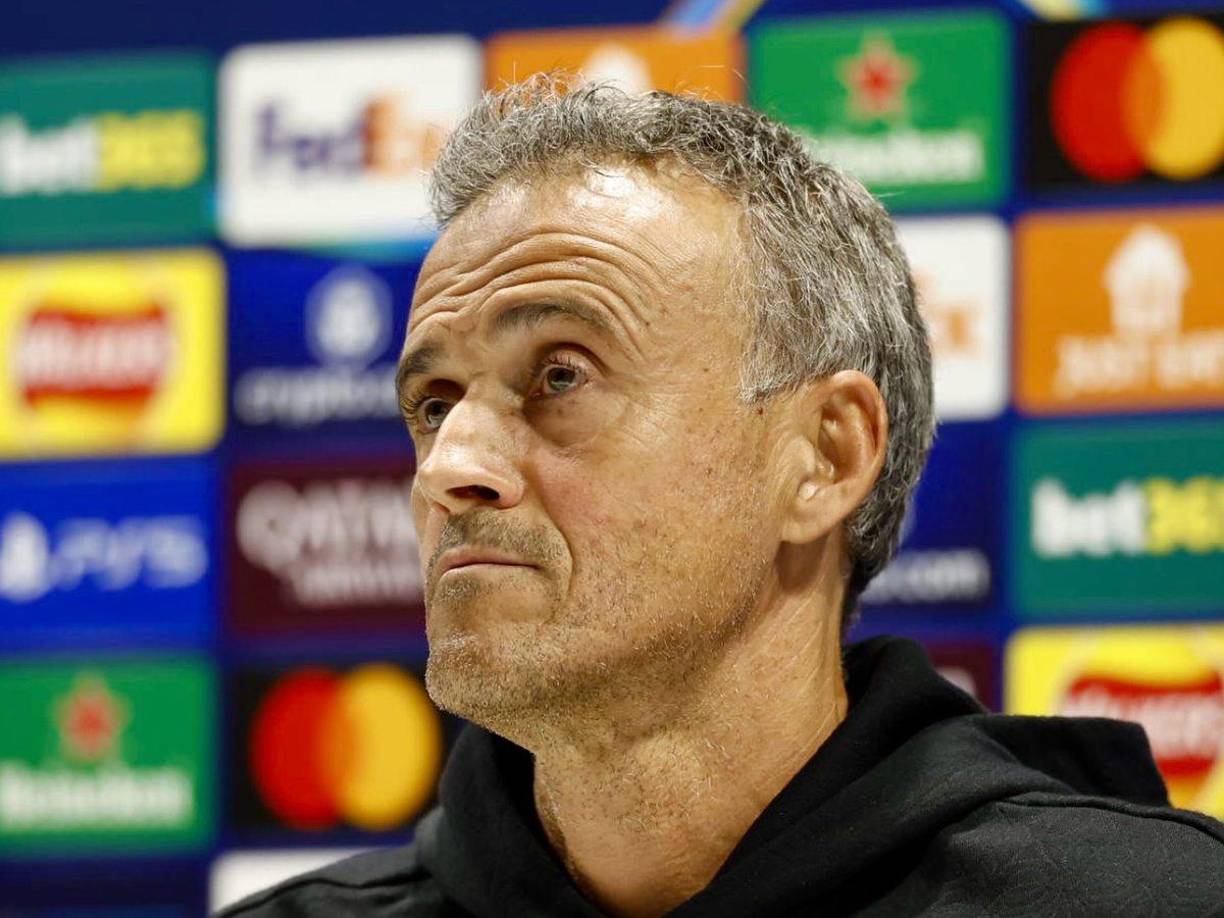 Luis Enrique reveló como animó a su madre a volver a poner fotos de su nieta en casa.