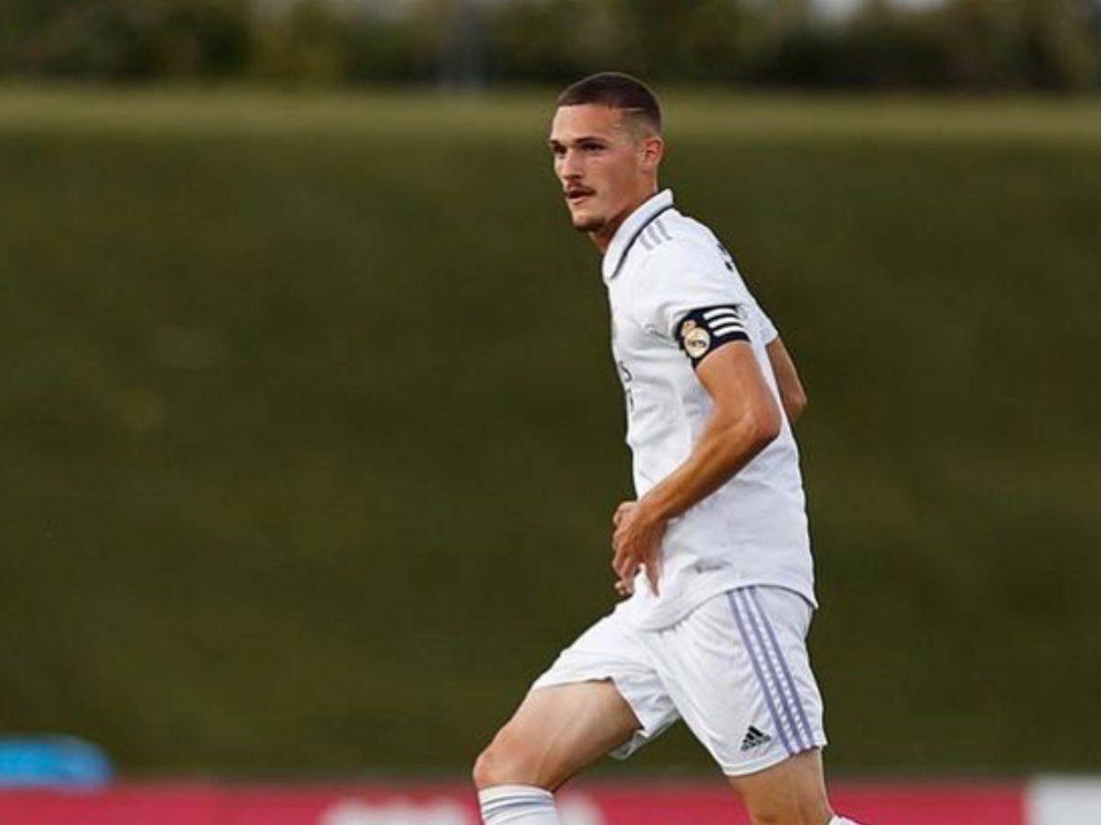 Rafael Martín es un jugador formado en Real Madrid , pero Ancelotti no lo quiere en el equipo blanco.