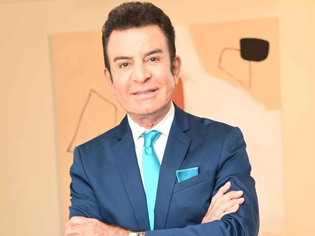 ”No es más importante ganarle a México que a un Mundial. Cuando un pequeño le gana a un gigante hace su mejor esfuerzo, para Honduras jugar ante ustedes es una fiesta”, fue otro de los comentarios de Salvador Nasralla. 