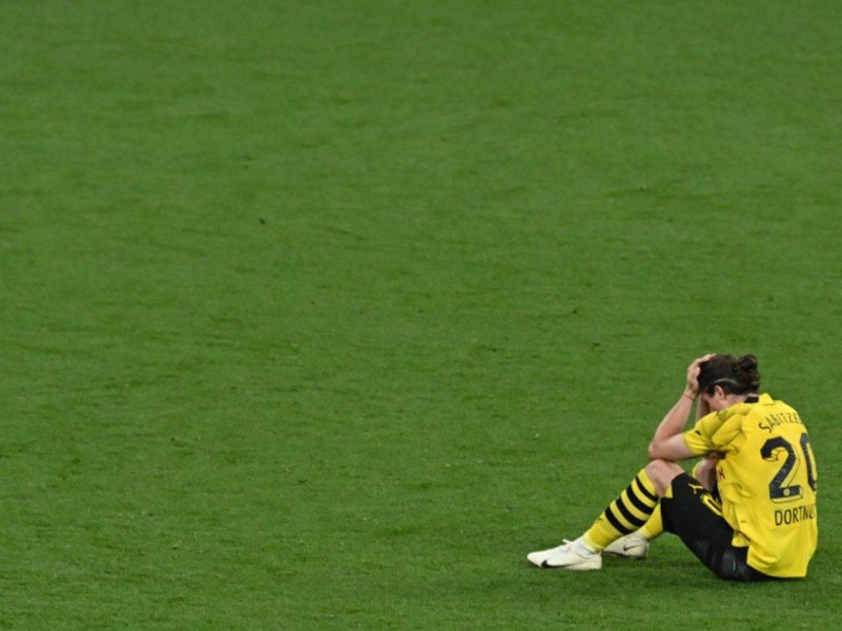 La tristeza fue evidente en cada uno de los jugadores del Dortmund tras perder la final.