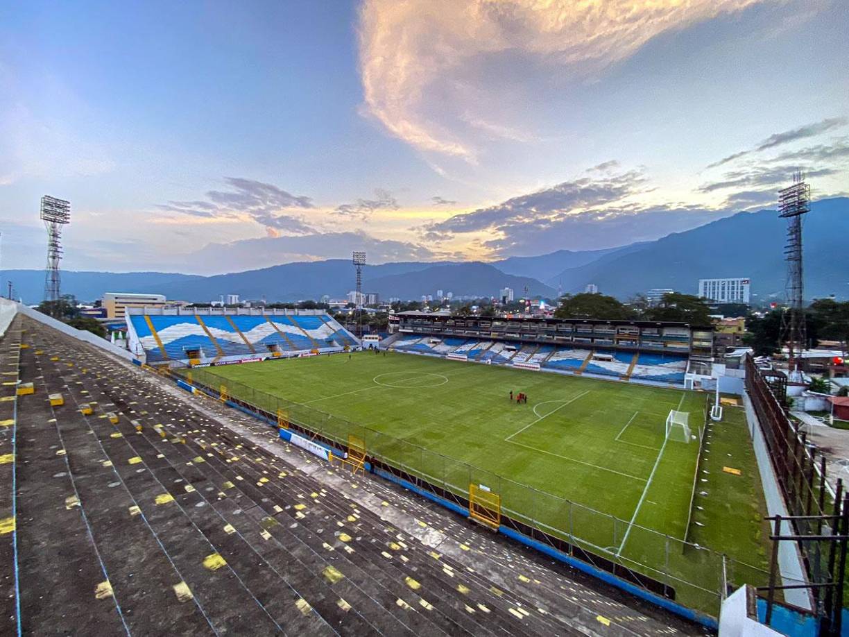 Así luce el estadio Morazán para el partido de este martes entre Real España y Alajuelense por las semifinales de la Liga Concacaf.