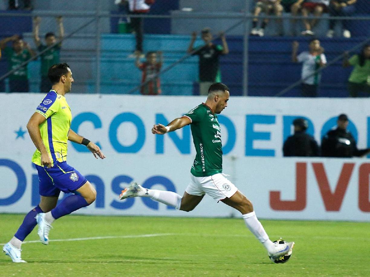 Marathón pegó primero en el encuentro y Tejeda se encargó de poner el 1-0 en menos de cinco minutos ante Potros.