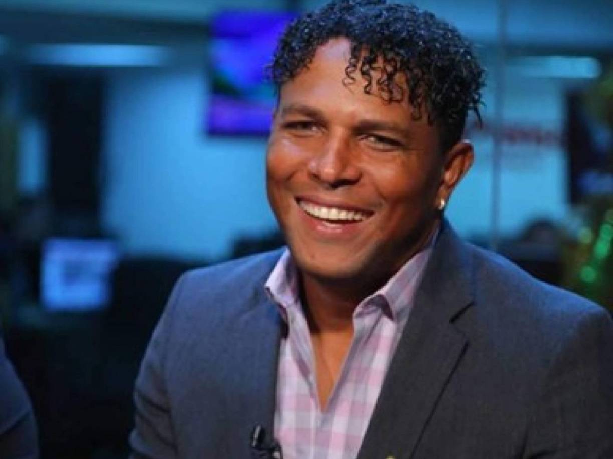 Pavón también ha trabajado con Apple TV en transmisiones de partidos de la MLS. Además, ha reconocido que le gustaría volver a entrenar de manera profesional.