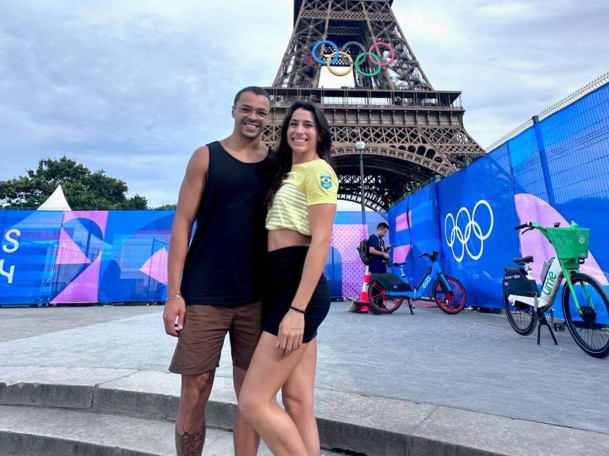 Ana tomó la decisión de abandonar la Villa Olímpica para encontrarse con su pareja, el también nadador Gabriel Santos.