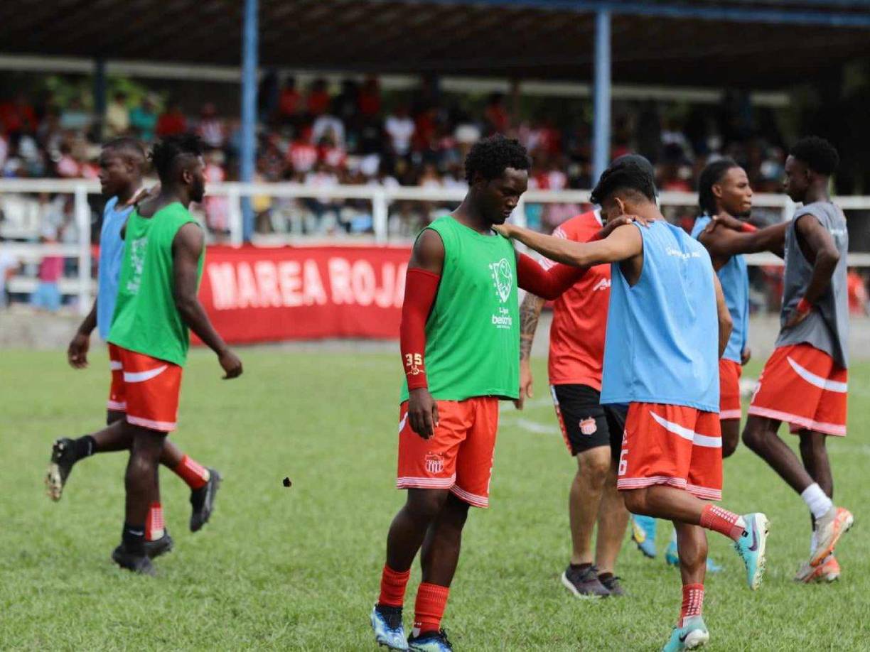 El Club Deportivo y Social Vida se enfrentó al Juventus, equipo de Roatán que también hizo su debut en la Liga de Ascenso de Honduras.