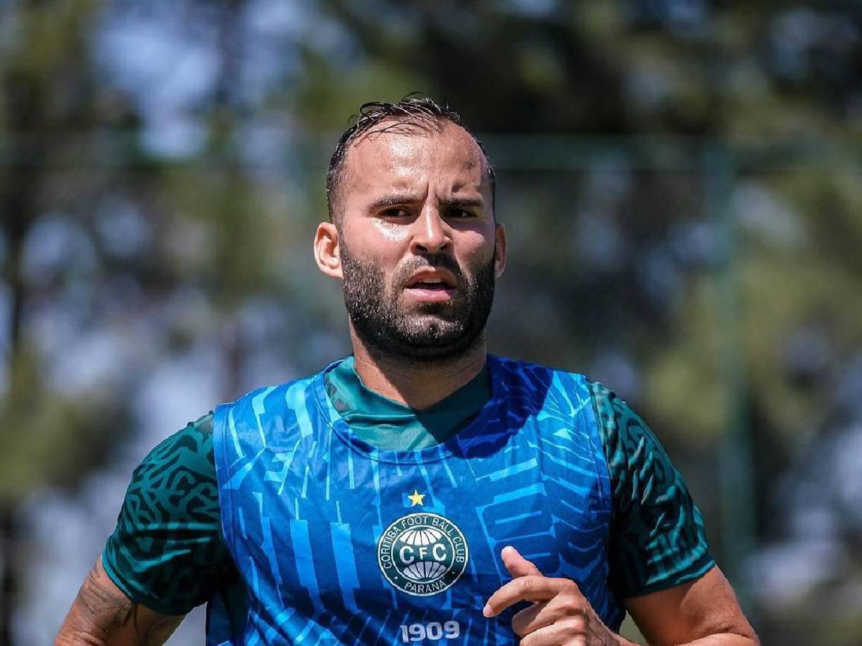 Jesé Rodríguez actualmente milita en el Johor Darul Takzim FC de la Superliga de Malasia.