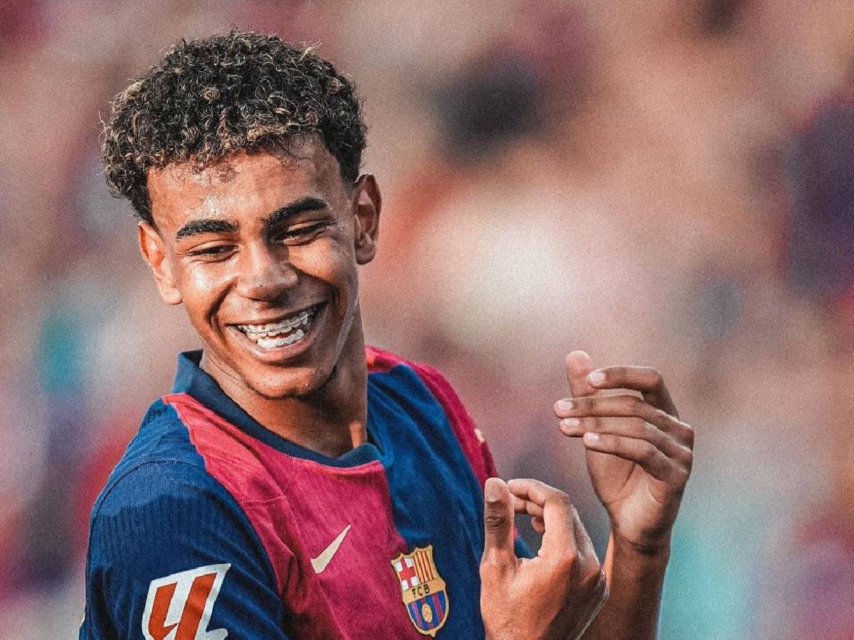 Lamine Yamal sobre su futiro con el Barcelona: “No me quiero ir nunca del Barça, quiero ser una leyenda aquí. Llegué antes que todo, me quedé escondido hasta que salieron todos y luego salí yo. El primer partido, la primera parte fue lamentable, pero en la segunda marqué y di una asistencia a Ansu” (Fati).